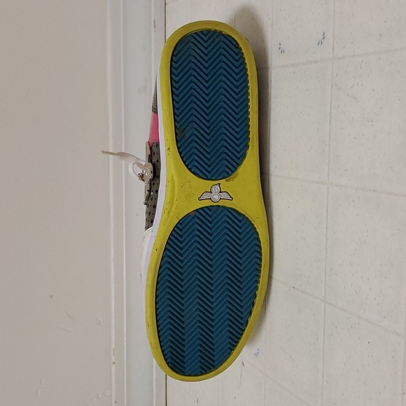 Creative Recreation Neon Sneaker - Picture 6 of 6